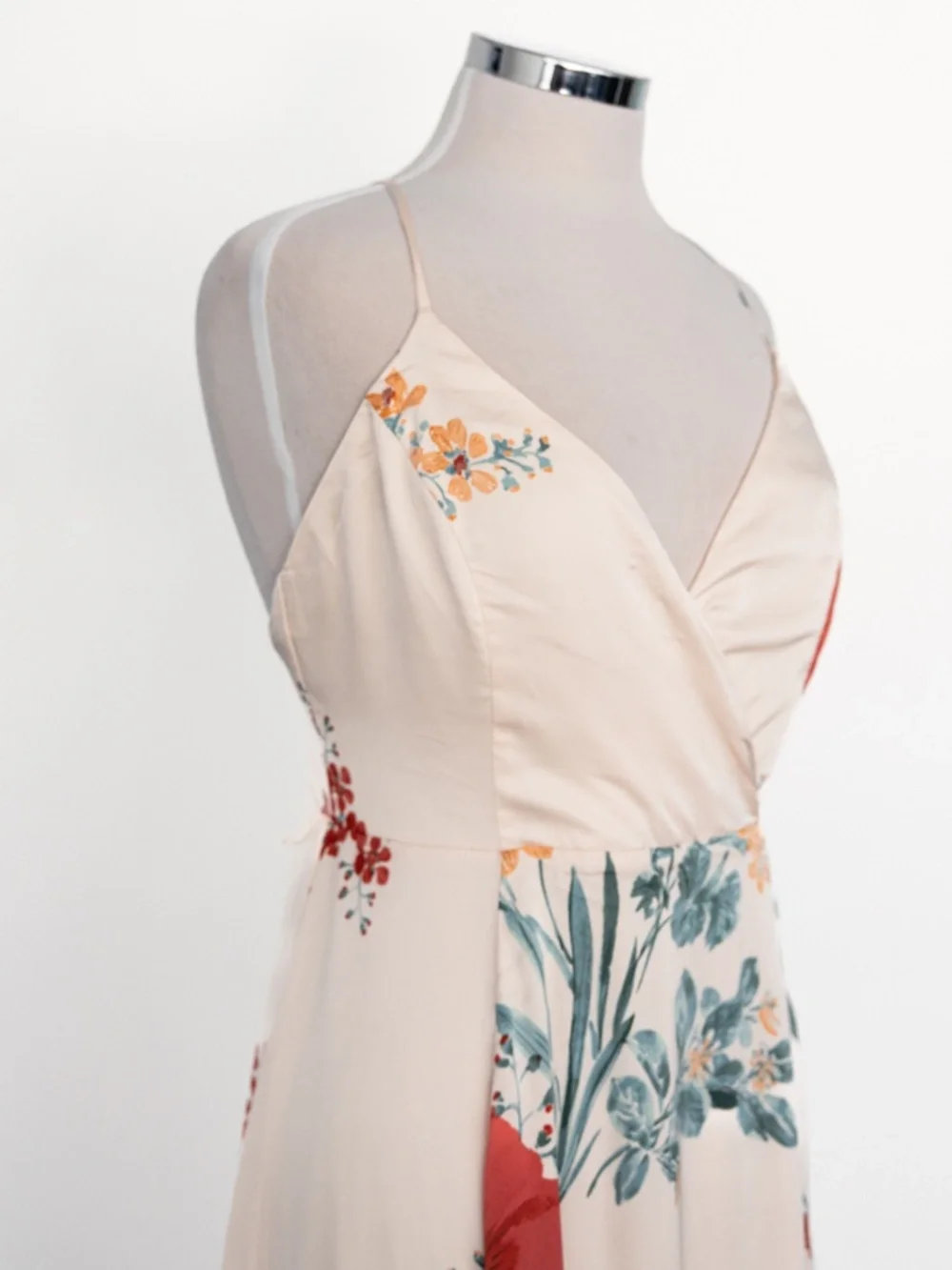 Lulus - Still‎ The One Floral Faux Wrap Gown In Cream Floral Print